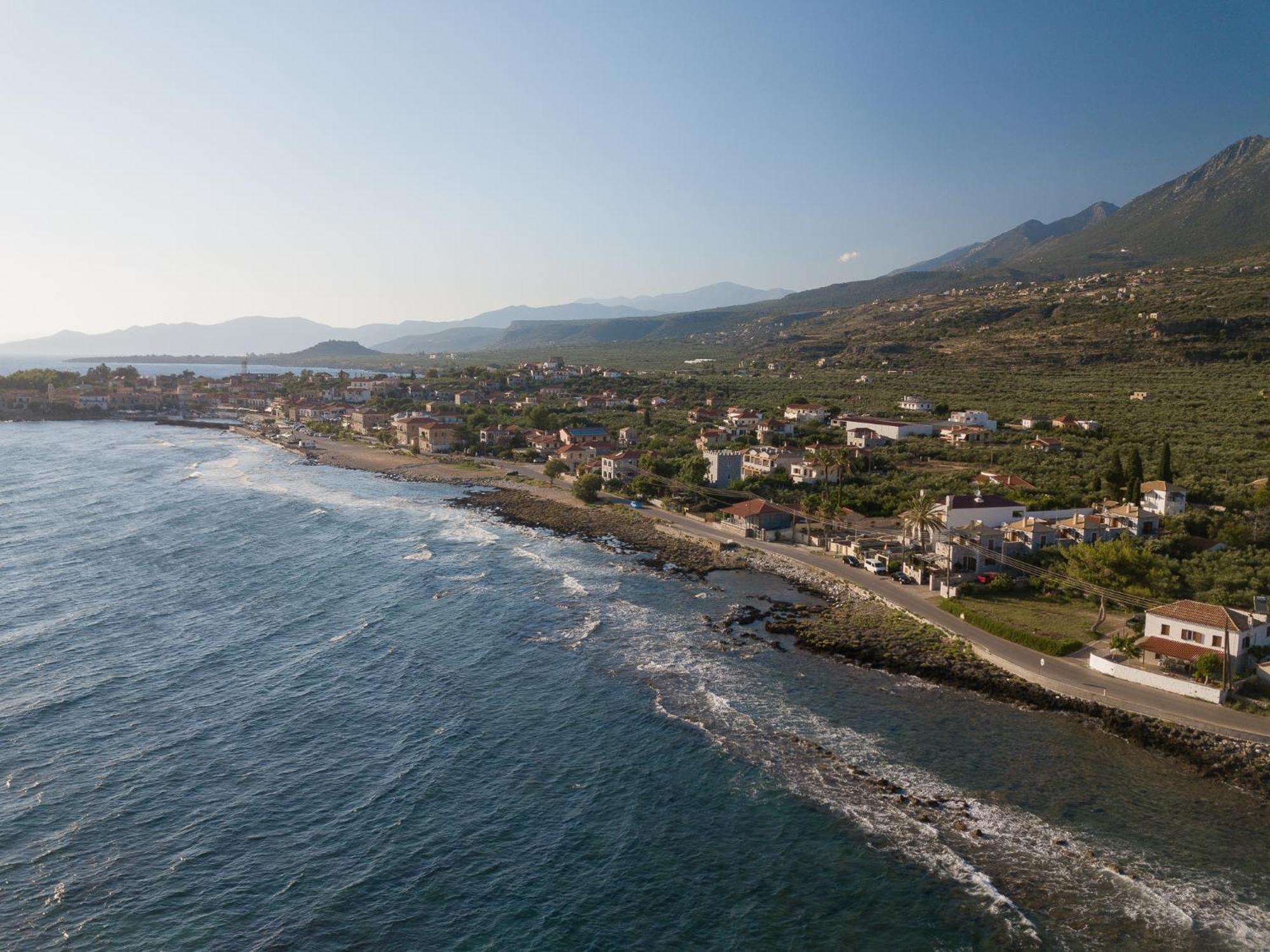 Pleiades Seaside Residences In Mani Agios Nikolaos  Extérieur photo