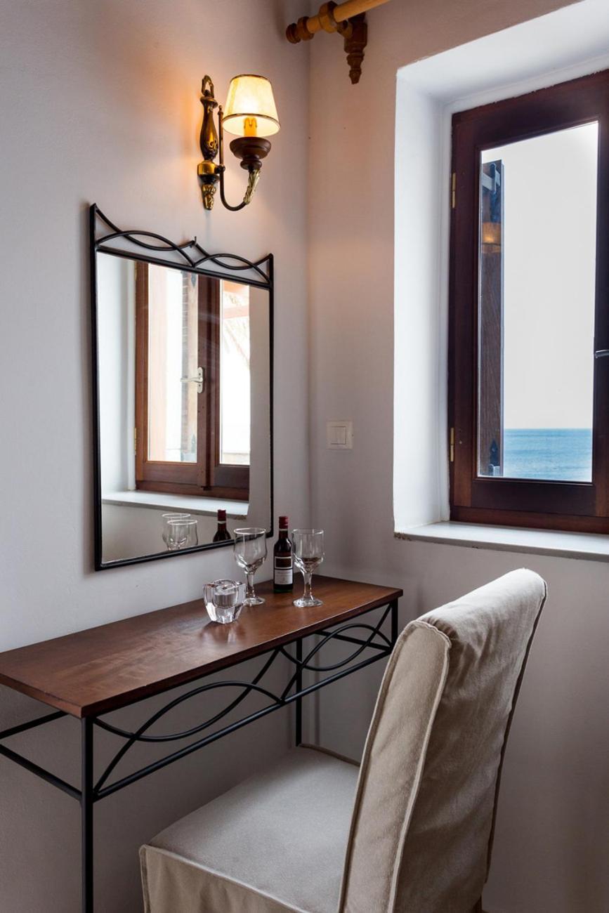 Pleiades Seaside Residences In Mani Agios Nikolaos  Chambre photo